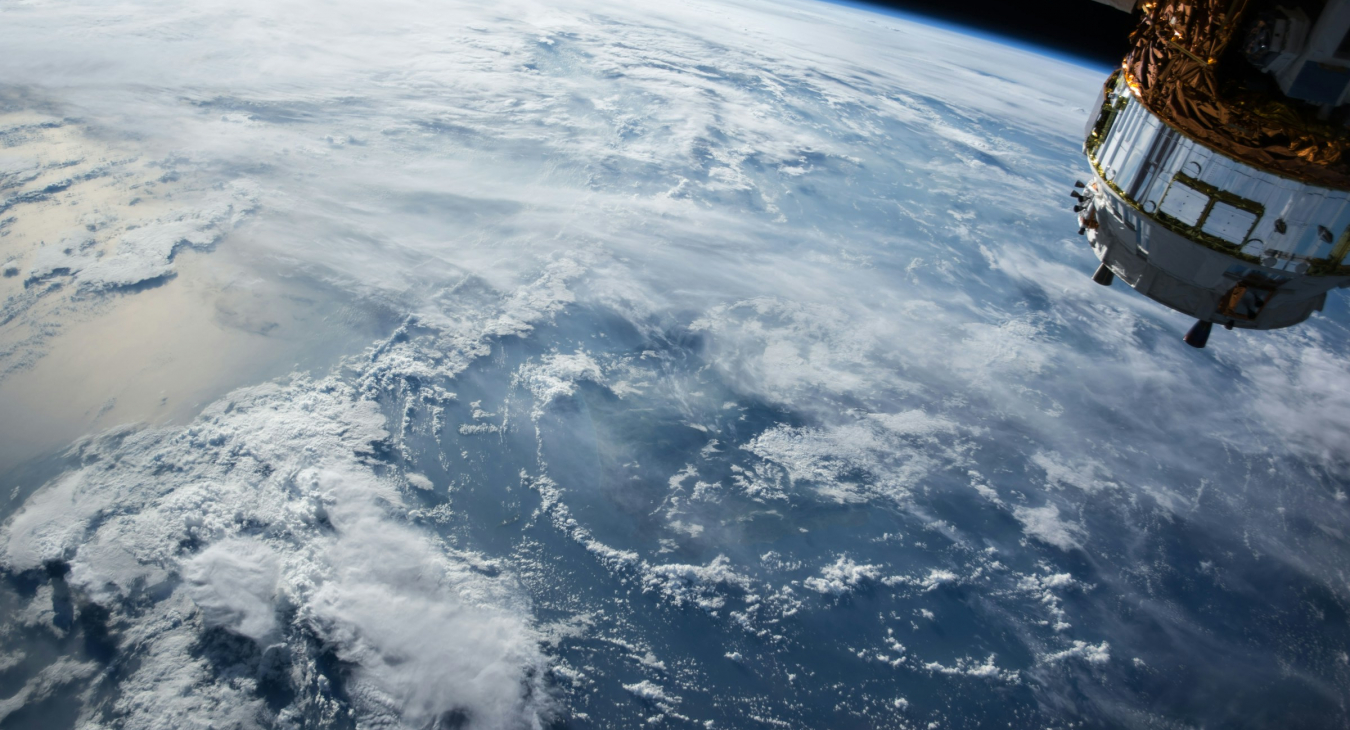 https://unsplash.com/photos/view-of-earth-and-satellite-yZygONrUBe8
